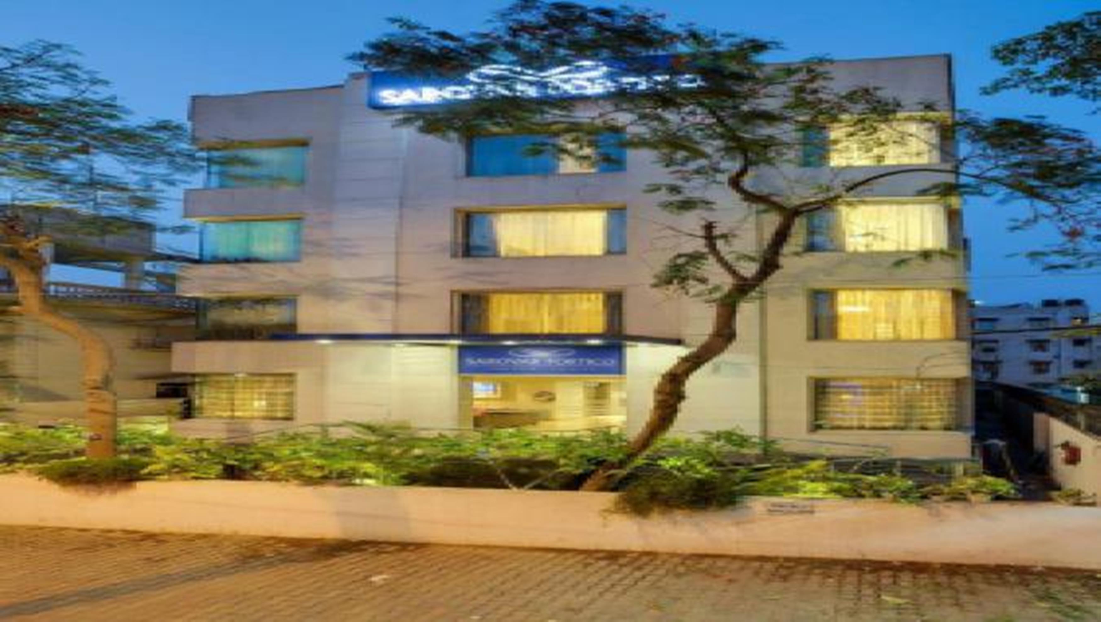 Sarovar Portico Naraina, Hotel Nueva Delhi Exterior foto